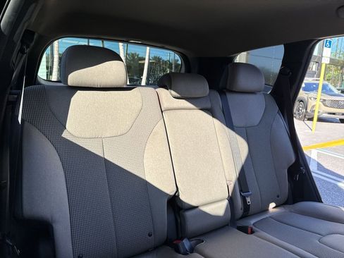 Used 2022 Hyundai Santa Fe SEL image 47