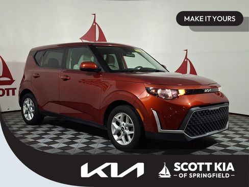 Certified 2023 Kia Soul LX w/ LX Technology Package FWD image 1