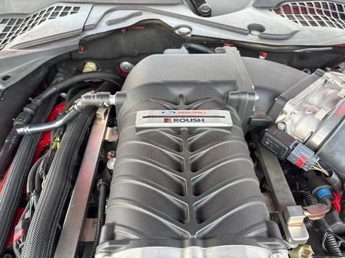 Used 2016 Ford Mustang GT Premium w/ Equipment Group 401A RWD image 27