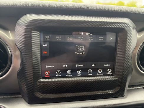 Used 2023 Jeep Wrangler Sport AWD/4WD image 25
