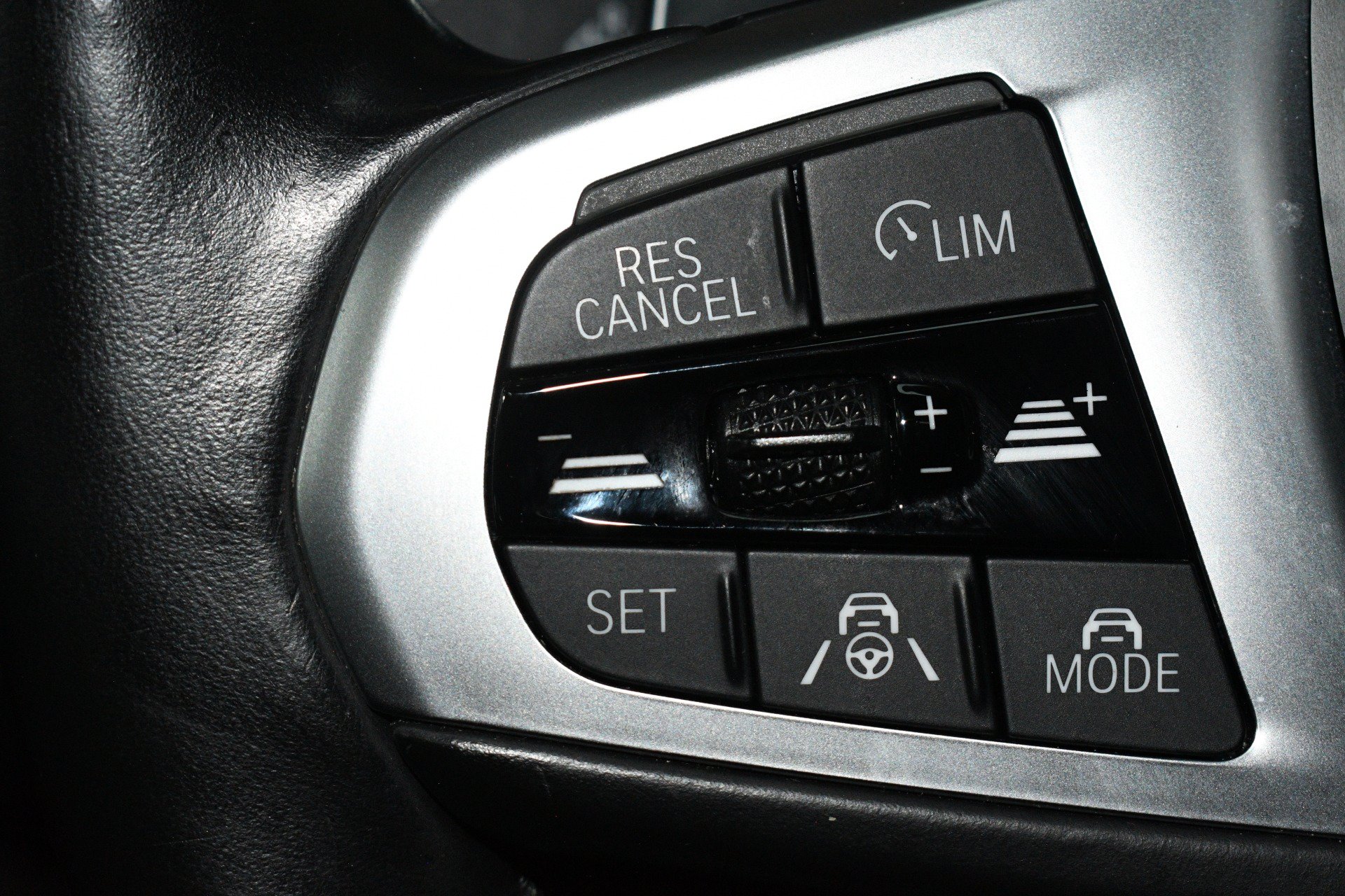 Used 2023 BMW M340i xDrive AWD/4WD image 27