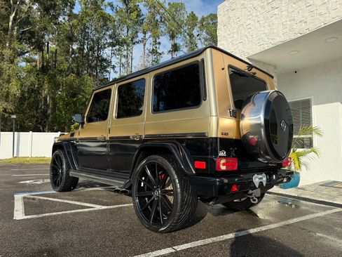 Used 2014 Mercedes-Benz G 63 AMG 4MATIC image 3