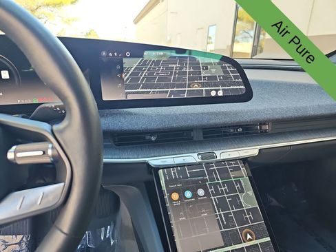 Used 2023 Lucid Air Pure AWD/4WD image 20