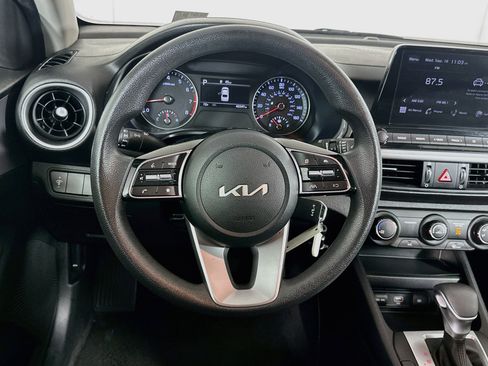 Used 2024 Kia Forte LXS FWD image 17