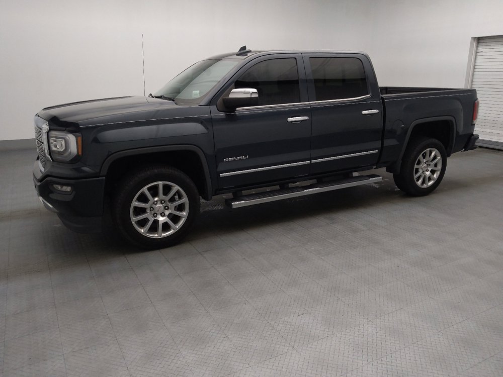 Used 2018 GMC Sierra 1500 Denali RWD image 2