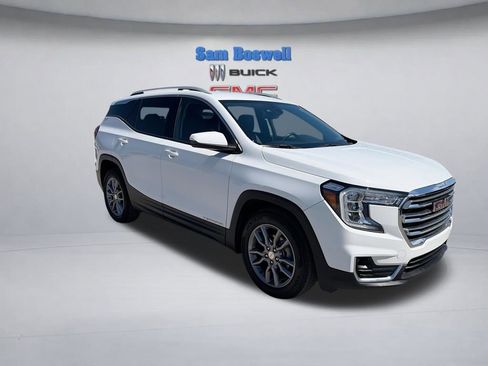 Certified 2023 GMC Terrain SLT FWD image 2