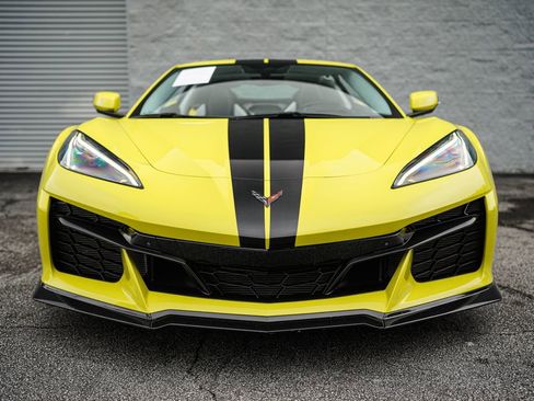 Used 2023 Chevrolet Corvette Z06 w/ LPO, Roadside Safety Package RWD image 4