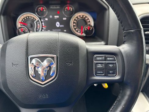 Used 2018 RAM 1500 Big Horn AWD/4WD image 29