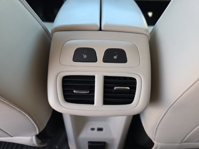 Used 2021 Buick Envision Avenir AWD/4WD image 12