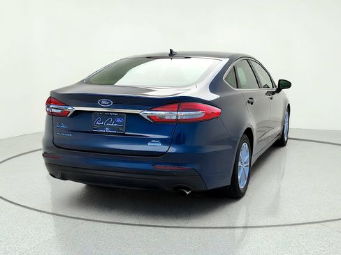 Used 2020 Ford Fusion SE FWD image 7