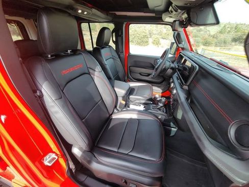 Used 2024 Jeep Wrangler Unlimited Rubicon image 15