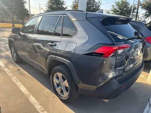 Used 2023 Toyota RAV4 XLE w/ Convenience Package FWD image 3