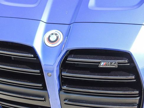 Used 2023 BMW M4 xDrive Competition AWD/4WD image 5