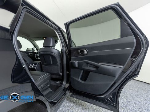 Used 2024 Kia Sorento S AWD/4WD image 33