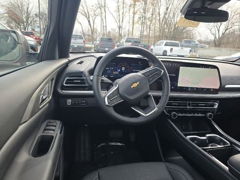 New 2026 Chevrolet Traverse LT w/ Sun and Wheel Package image 21