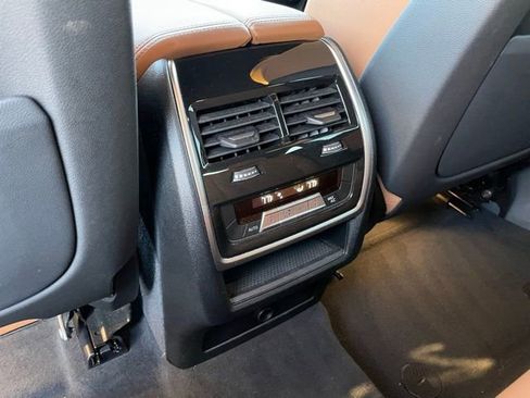 Certified 2023 BMW X6 xDrive40i w/ Premium Package image 9