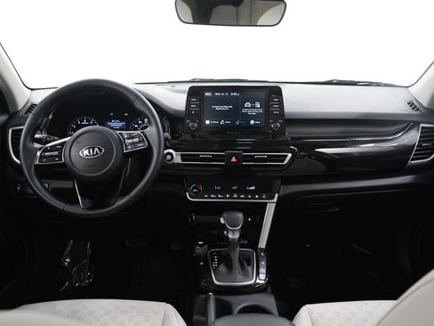 Used 2021 Kia Seltos EX AWD/4WD image 15