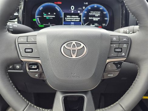 New 2026 Toyota Camry XLE image 25
