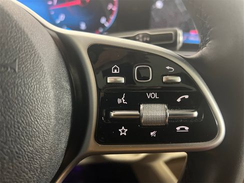 Certified 2021 Mercedes-Benz GLE 350 4MATIC image 34