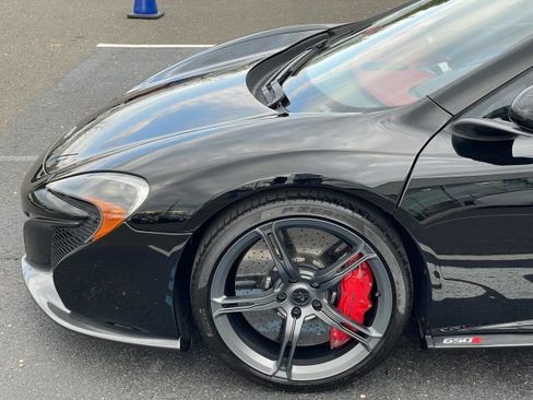 Used 2015 McLaren 650S Spider RWD image 14