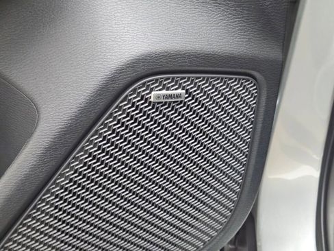 New 2026 Mitsubishi Outlander SE image 19