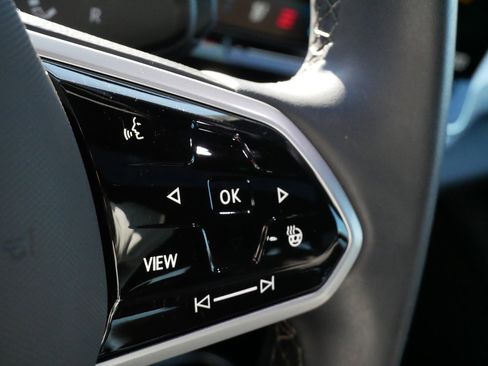 Certified 2025 Volkswagen ID.4 Pro S Plus image 25