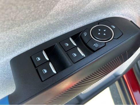 New 2026 Ford Maverick XLT FWD image 37