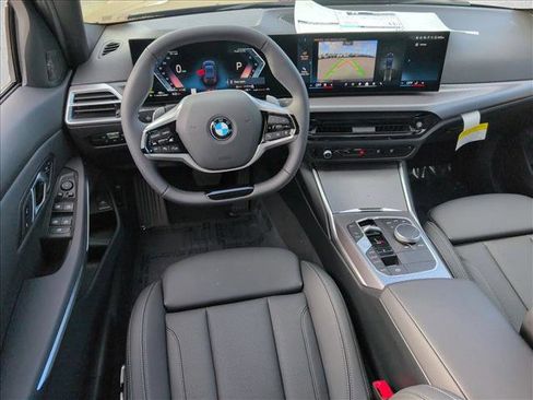 Used 2026 BMW 330i Sedan w/ Convenience Package RWD image 14