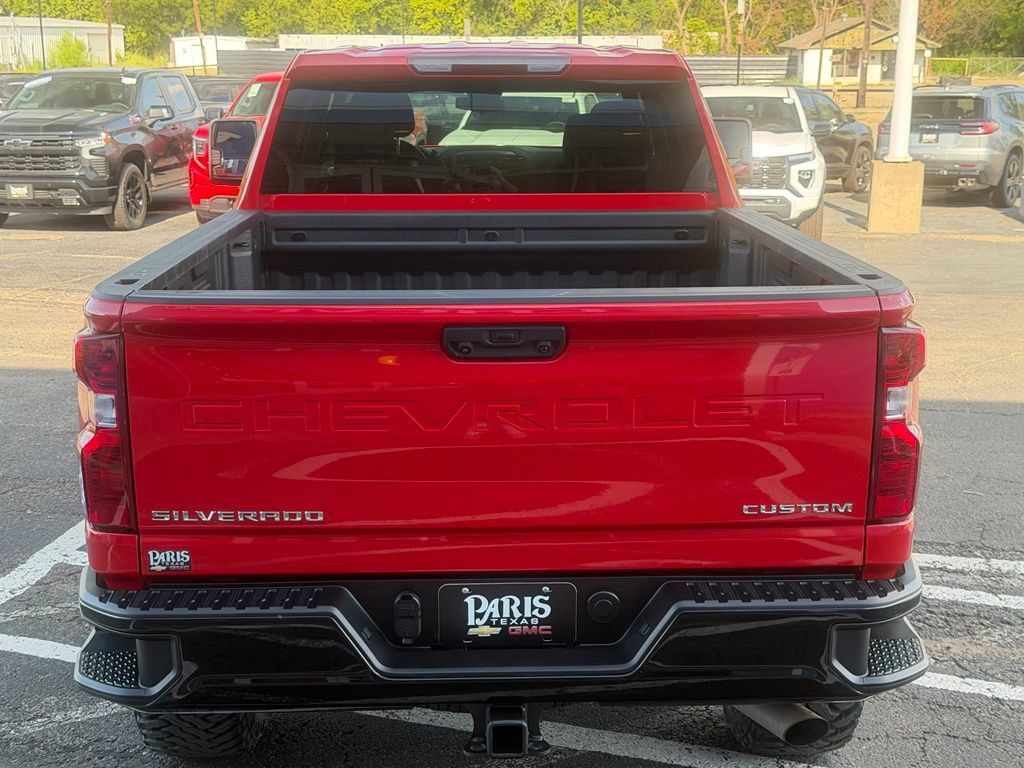 Used 2025 Chevrolet Silverado 2500 Custom w/ Custom Convenience Package AWD/4WD image 6