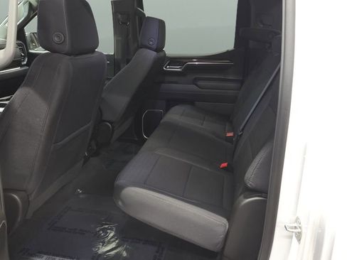 Used 2024 Chevrolet Silverado 1500 LT AWD/4WD image 19