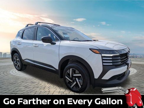 New 2026 Nissan Kicks SV w/ Cold Weather Package image 1