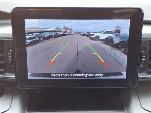 Certified 2021 Ford Explorer XLT w/ Equipment Group 202A image 21