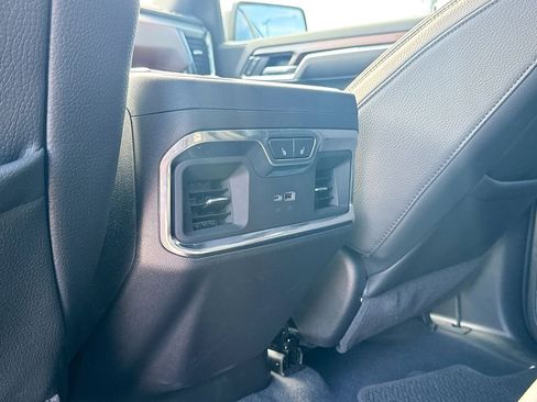 Used 2025 GMC Sierra 1500 Denali w/ Denali Reserve Package AWD/4WD image 32