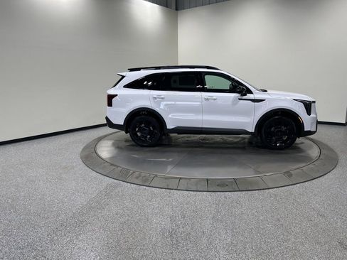 New 2026 Kia Sorento SX image 4
