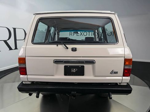 Used 1988 Toyota Land Cruiser AWD/4WD image 14