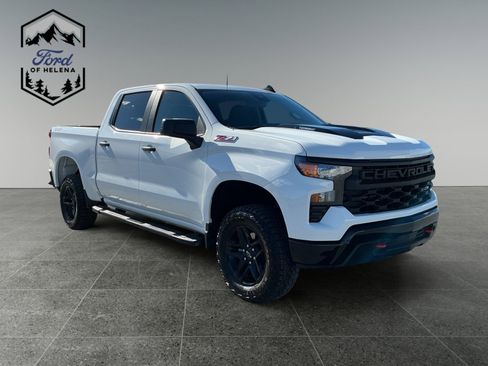 Used 2025 Chevrolet Silverado 1500 Custom Trail Boss AWD/4WD image 7