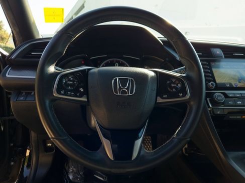 Used 2019 Honda Civic Sport Touring image 14
