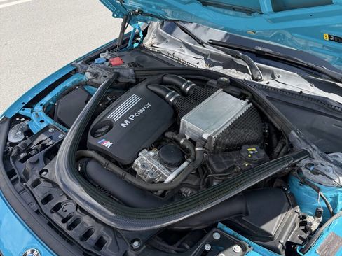 Used 2018 BMW M4 Coupe RWD image 7