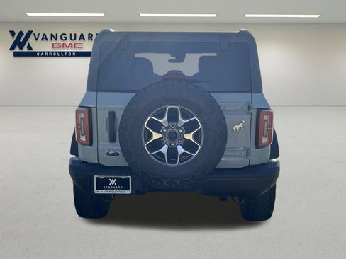 Used 2023 Ford Bronco Badlands image 4