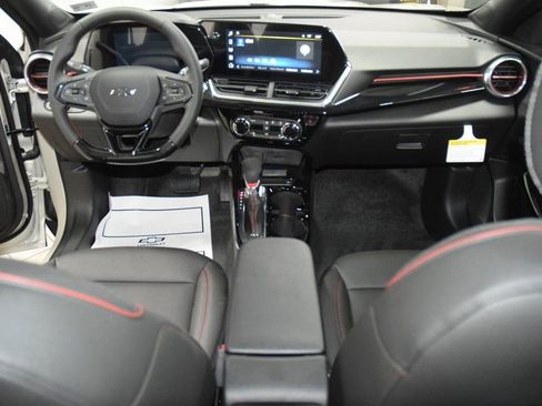 New 2026 Chevrolet Trax RS w/ Sunroof Package image 29