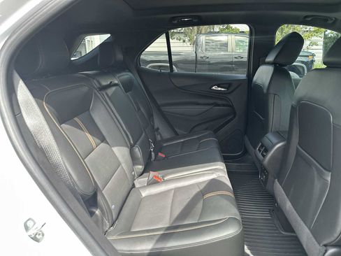 Used 2024 Chevrolet Equinox Premier FWD image 18