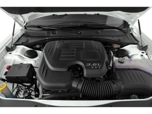 Used 2019 Dodge Charger SXT w/ Leather Interior Group RWD image 15