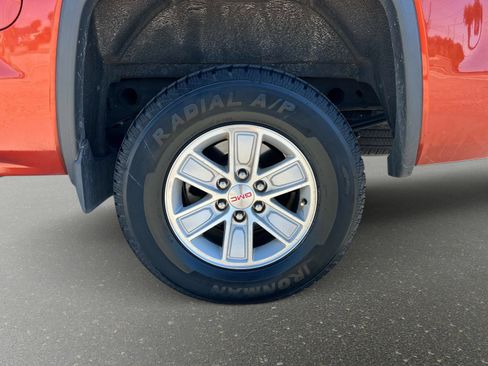 Used 2015 GMC Sierra 1500 SLE w/ SLE Value Package image 21