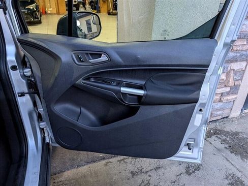 Used 2015 Ford Transit Connect XLT image 26