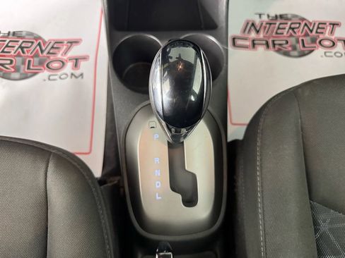 Used 2021 Chevrolet Spark LT image 20