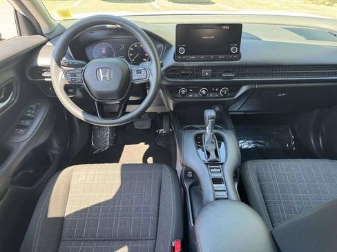 Certified 2023 Honda HR-V LX image 11