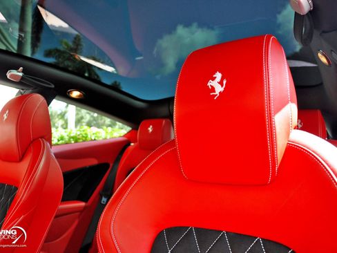 Used 2016 Ferrari FF AWD/4WD image 30