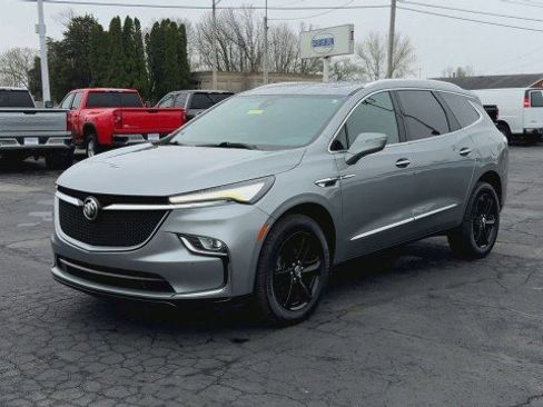 Certified 2023 Buick Enclave Essence w/ Experience Buick Package image 4