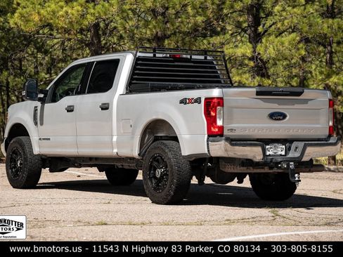 Used 2018 Ford F250 XLT AWD/4WD image 5