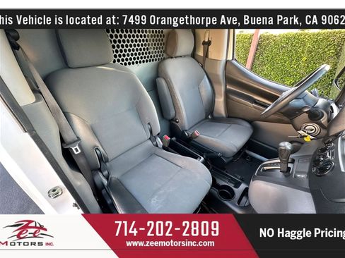 Used 2017 Nissan NV200 S FWD image 21